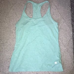 👟gap mint tank top
